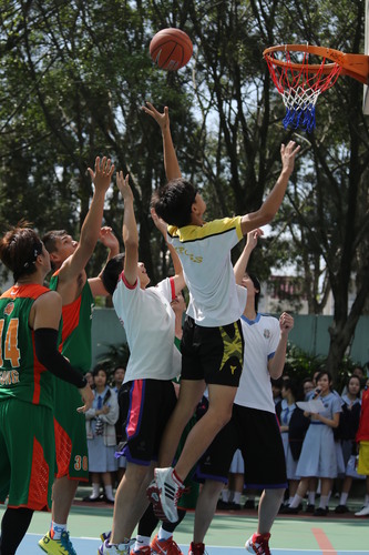131108_十五週年校慶_明星籃球隊_籃球邀請賽10_57973ccb4dd5ed4c0