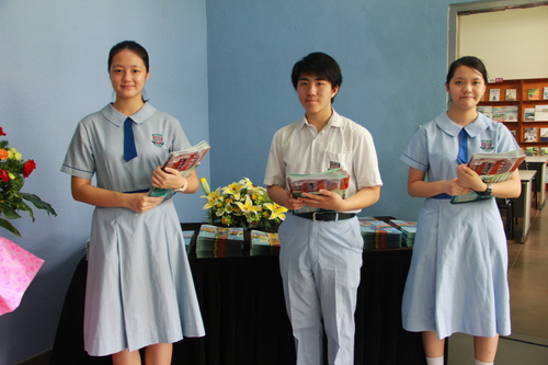 140705_周年畢業典禮暨15周年感恩崇拜140705141140151046_8