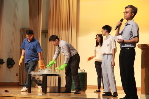 180515_初中STEM周會180515_1201_初中STEM周會_IMG_2177